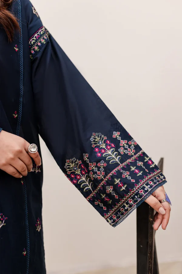 SERA X BAKHIYA KHAADAR EMBROIDERED TY-512 - Image 4